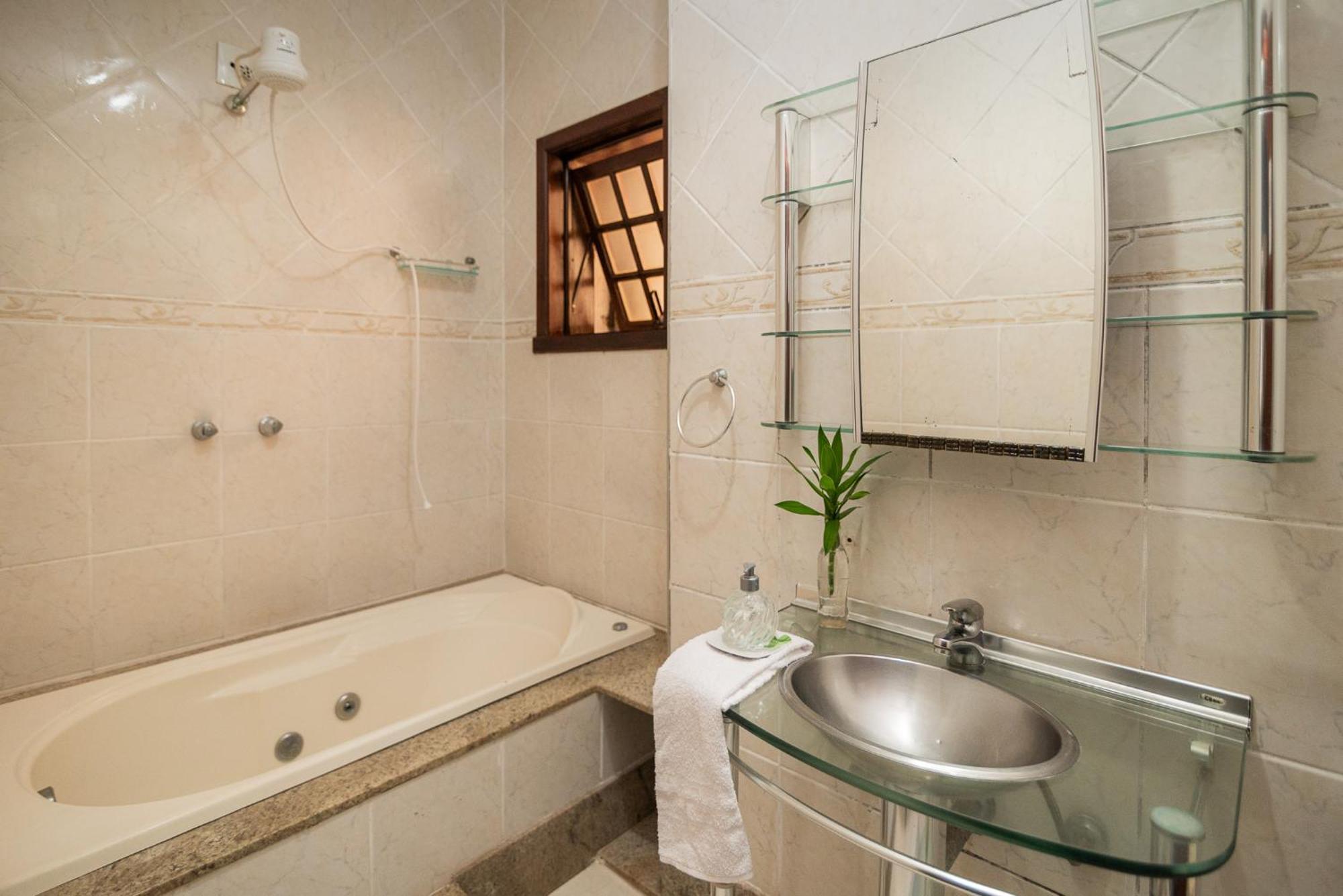 Hostel Lares Brumadinho Eksteriør billede